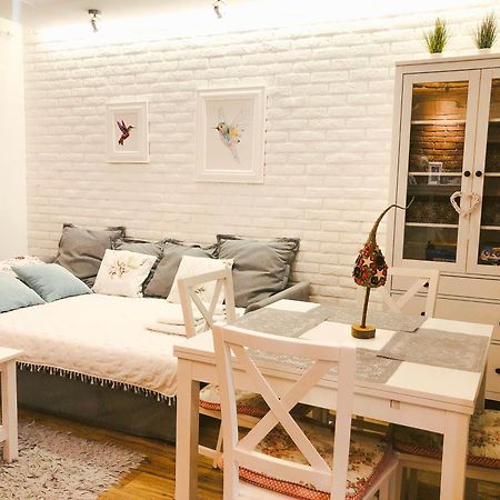Apartament Luscinia Z 2 Sypialniami Kraków Rum bild